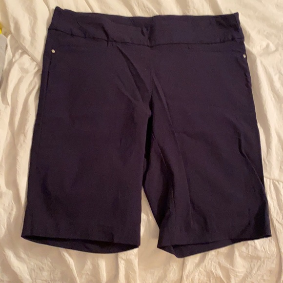 shorts - Picture 1 of 1